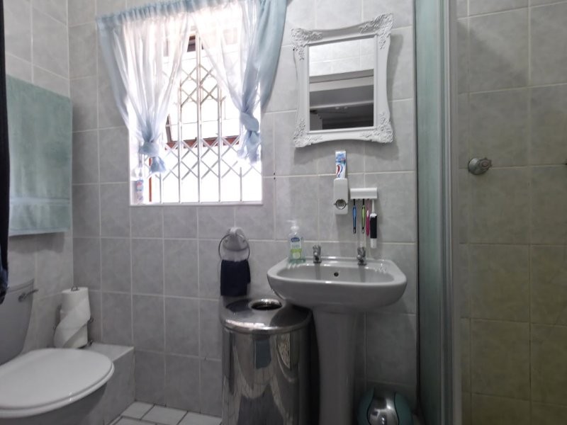 3 Bedroom Property for Sale in Wavecrest Eastern Cape
